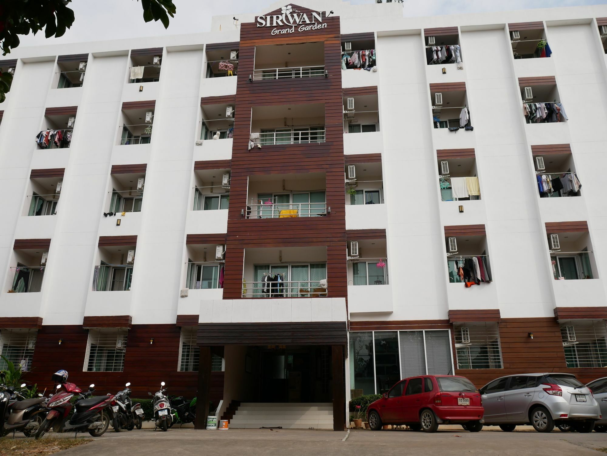 Siriwan Grand Garden Apartment 콘캔 외부 사진